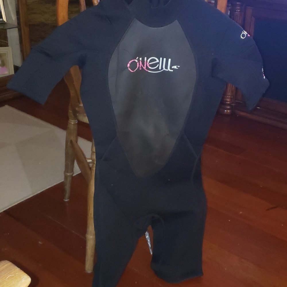 NWOT youth size 4 short wet suit